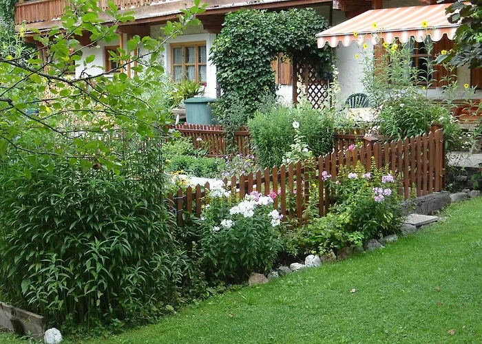 Alojamento de Acomodação e Pequeno-almoço Haus Binderschuster 3*